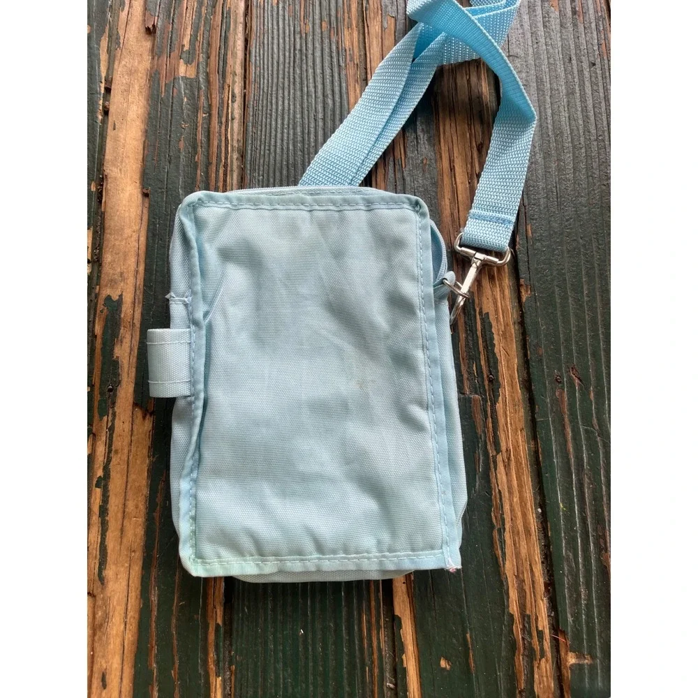 Love Lines Sport Bag Light Blue Crossbody Travel Pouch Multi Zip Pockets 2161